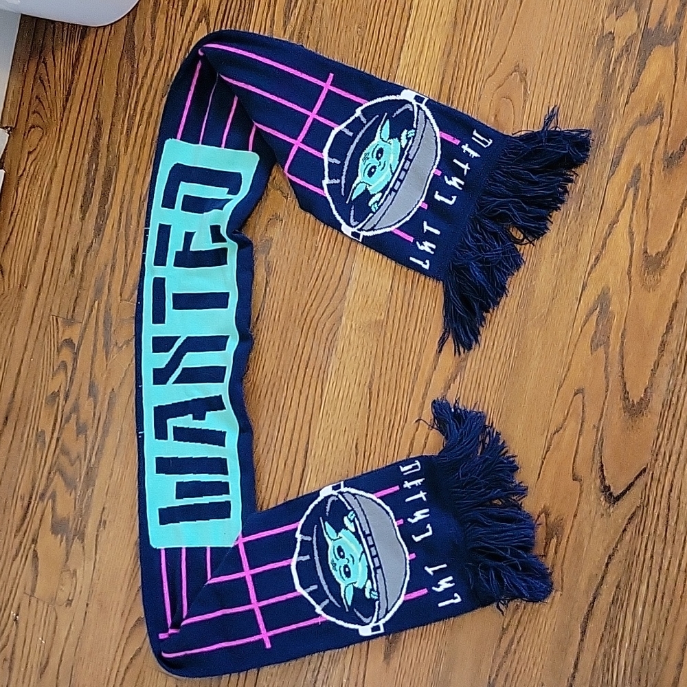 Star Wars Mandalorian knit winter scarf